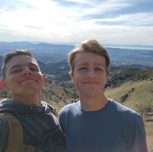 Meet your Posher, Cody